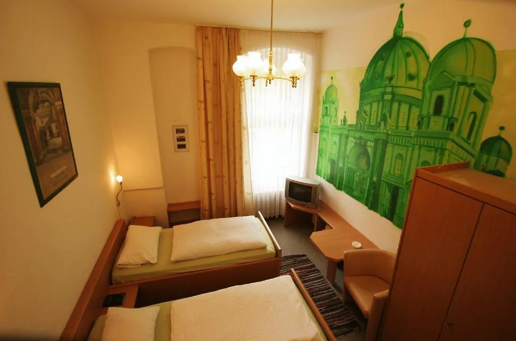 Hotel - Pension Am Schloss Bellevue Berlin Germany